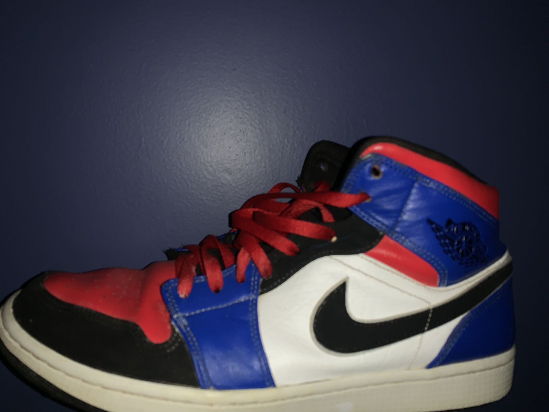 Jordan 1 Red White And Blue