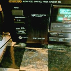 Onkyo, Audio Video Control Tuner Amplifier RI Beautiful With Bypass Surround Sound Main Mid Left Right Speaker Perfect For Taping Videos And FM Radio 