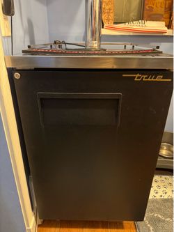 TRUE Kegerator
