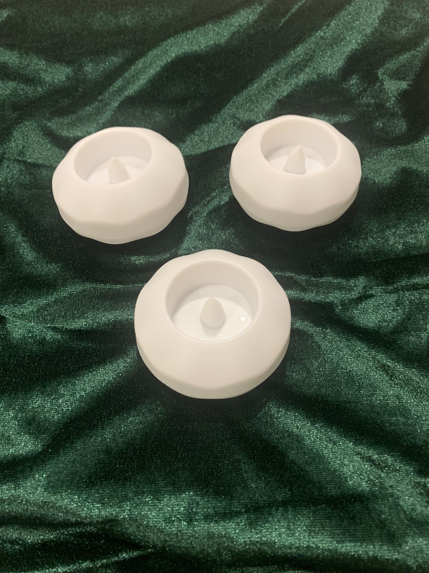 24 Water Activated Floating Candles (Warm Glow)