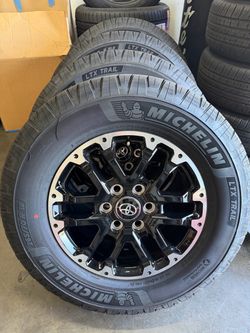 18” Toyota Tundra 2026 OEM wheels and tires takeoffs