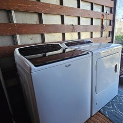 WHIRLPOOL Washer & Dryer (Gas) Set 