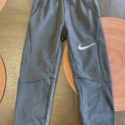 Nike Thermafit Pants