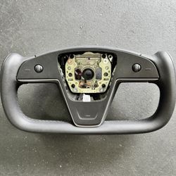 Tesla Steering Yoke