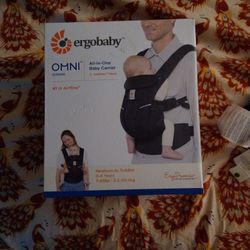 Ergo Baby Carrier New