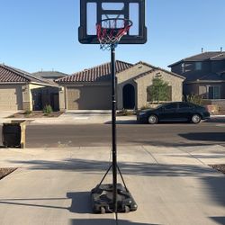 Basketball Hoop 