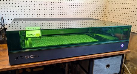 🔥 xTool S1 20W Enclosed Laser Cutter & Engraver – Excellent Condition 🔥