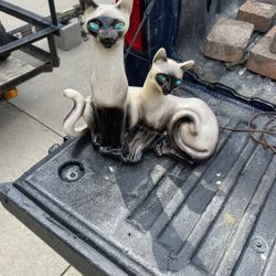 1950’s Twin Ceramic Simeze Twins Cat Lamp $200 Obo