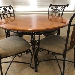 Kitchen table and chair