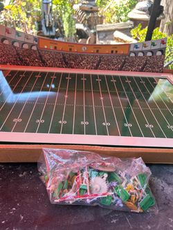 VINTAGE FOOTBALL