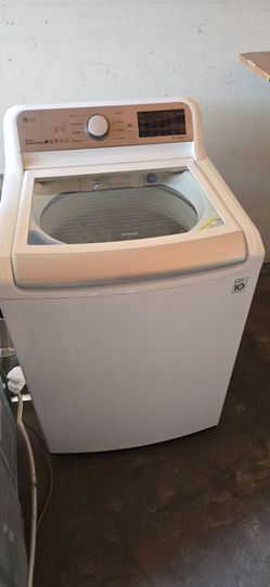 LG 4.8 CuFt Mega

Capacity Washer

and 7.3CuFt GAS

Dryer WiFi Enabled

Top Load Laundry