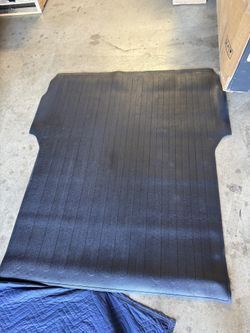 TrailFX 643N Truck Bed Mat 2023–2024 Chevy Colorado / GMC Canyon 5.2' Bed