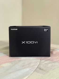 Fujifilm X100VI Camera – Black New