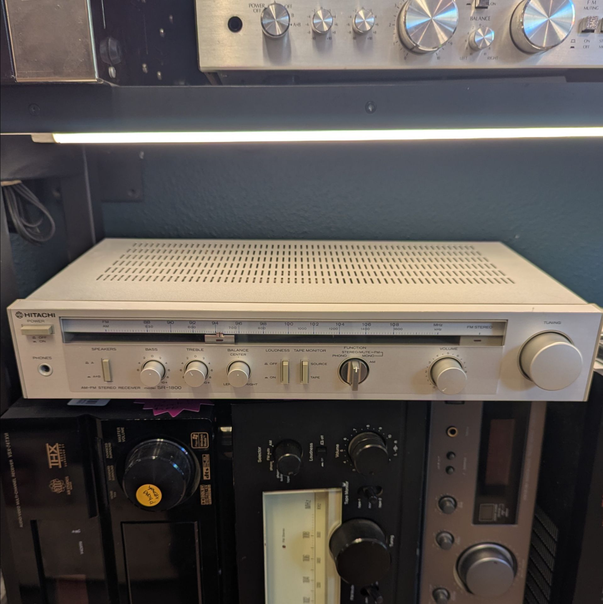 Hitachi SR-1800 Receiver
