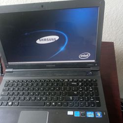 Samsung RC512 Laptop With i3-2310 6 GB Ram No HD