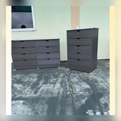 5 and 8 drawers dresser / Five and eight drawers dresser
