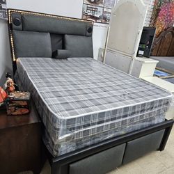 Open Box Queen Bed With Bluetooth Speakers And LED Lights 