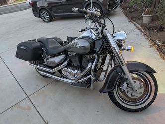 2005  Suzuki Boulevard C90