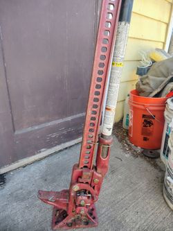 Hi-Lift Farm Jack Red