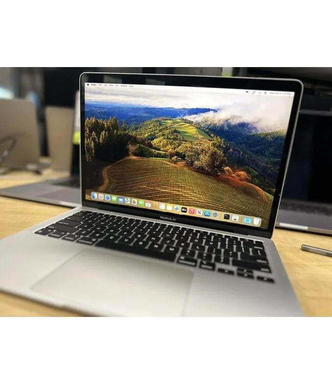 MEMORIAL DAY SALES!!! 13" MACBOOK AIR RETINA 3.2 M1 8GB RAM 128GB SSD 2020