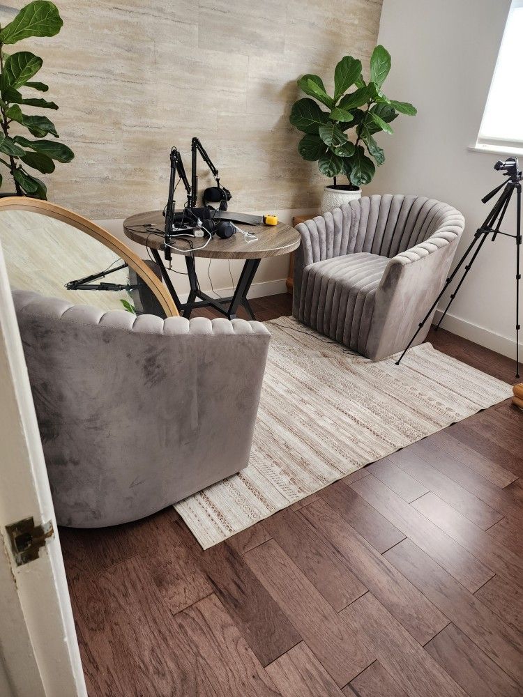 Sofas Set
