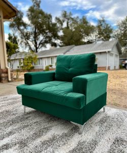Emerald Green Velvet Accent Chair | Mid-Century Modern | Chrome Legs | FREE Delivery