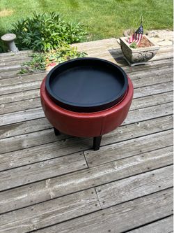 Retro storage ottoman with tray
