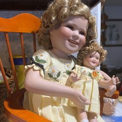Shirley Temple dolls six of them