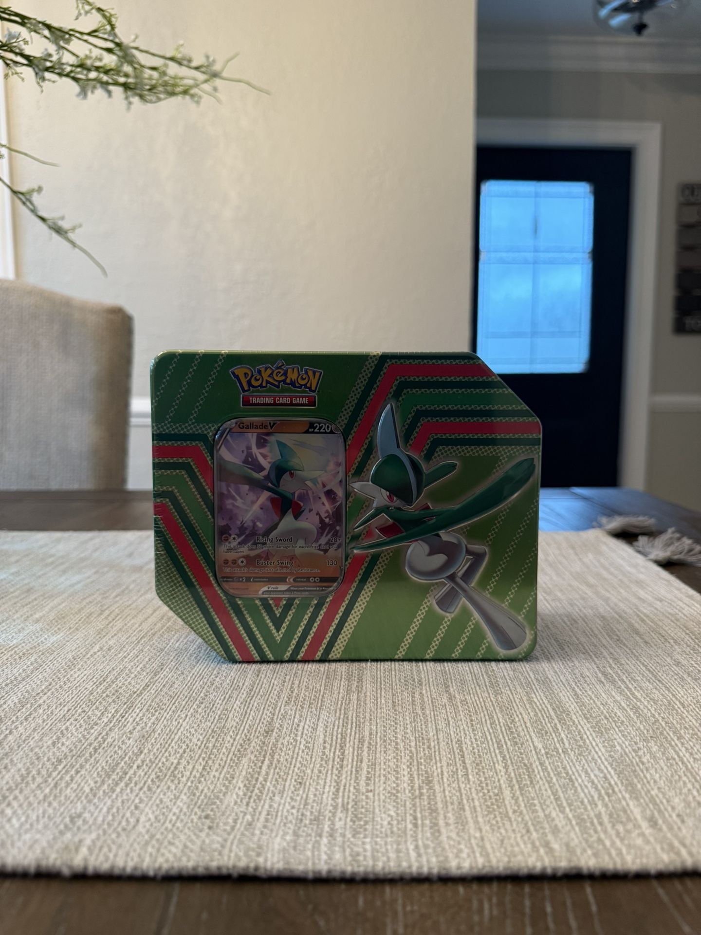 Pokemon TCG Hidden Potential Tin - Gallade V