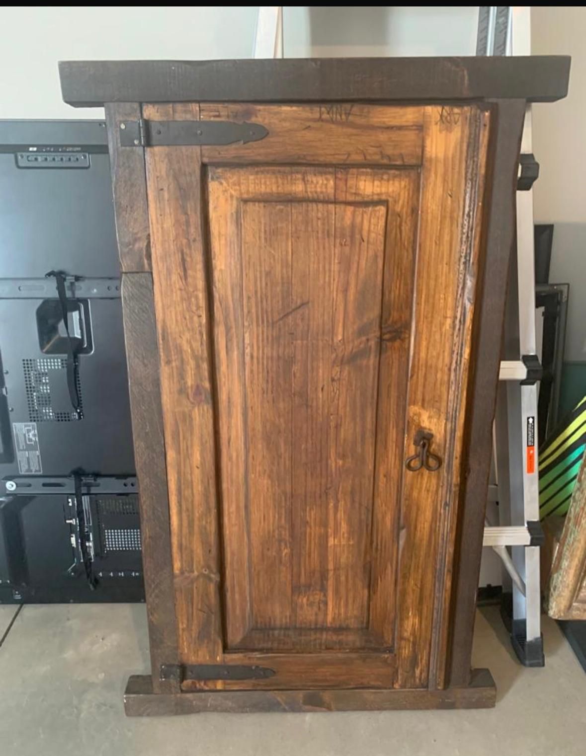 Vintage Window Frame Decor 