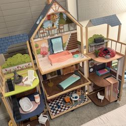 Barbie House 