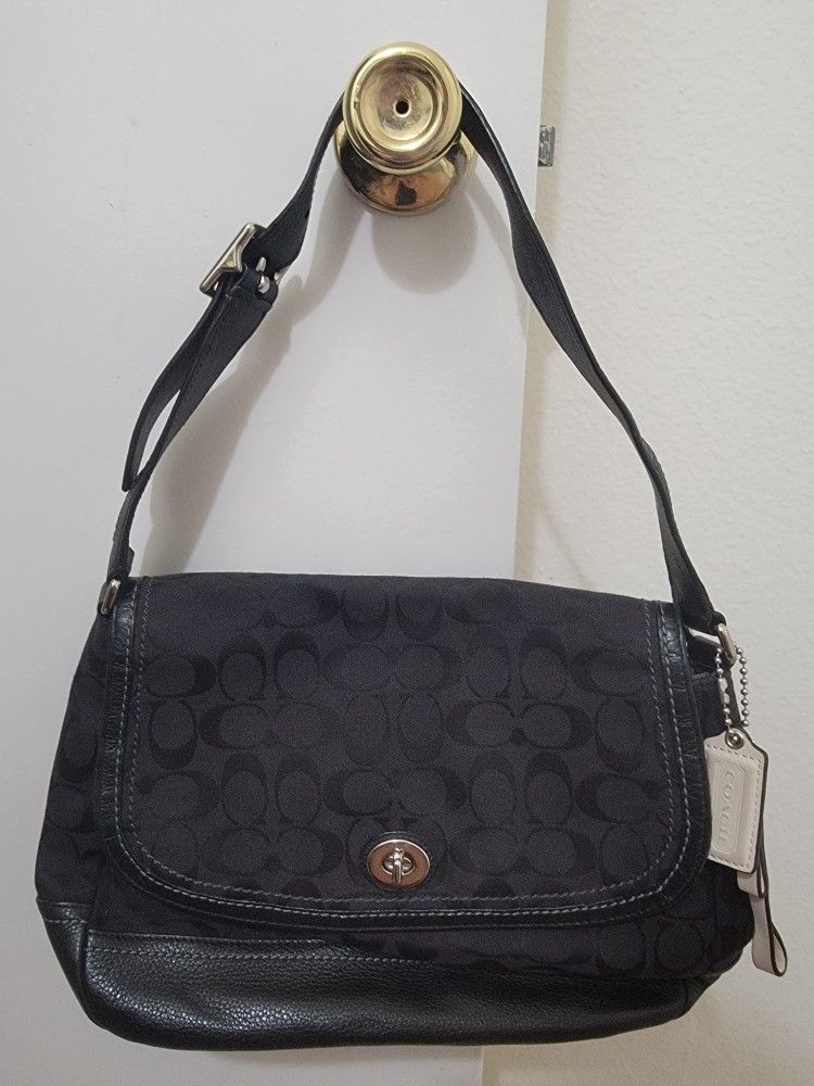 Black Coach Purse!