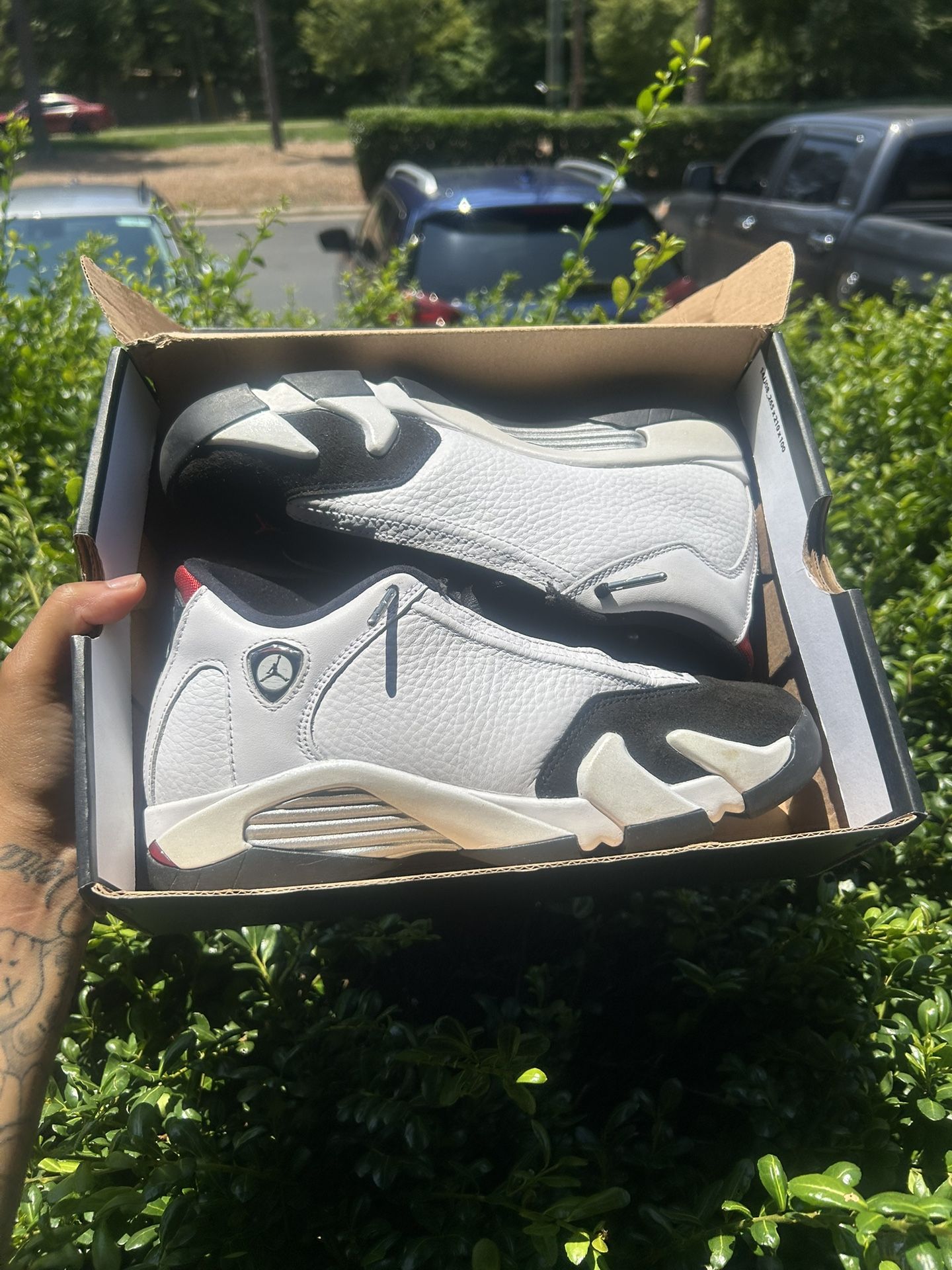 Jordan 14 “black Toe” Retro