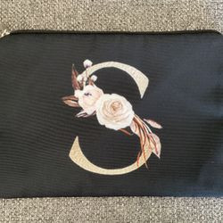 New Initial Letter S Pouch