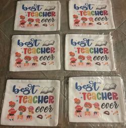 New Best Teacher Ever zippered Pouches. 6 Count. Colorful