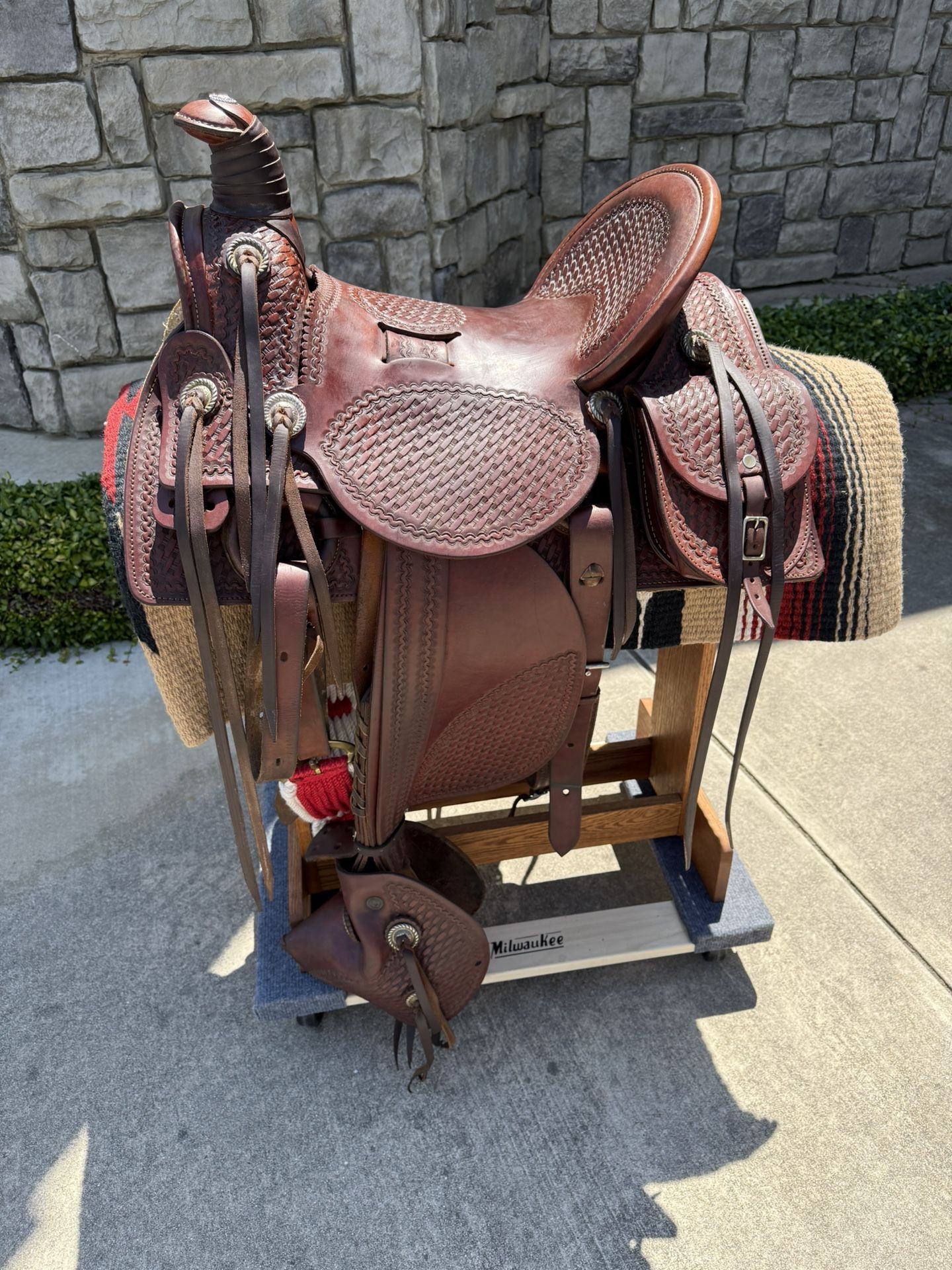 Saddle Western