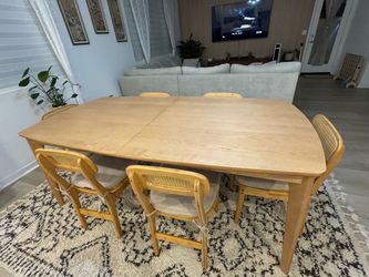 living spaces Mariko dining table