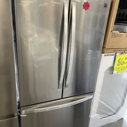 New Kenmore Refrigerator With Ice Maker 