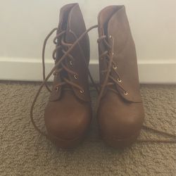 Women Heel Boots Size 8