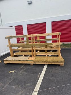 Free Pallets -  Hooksett, NH