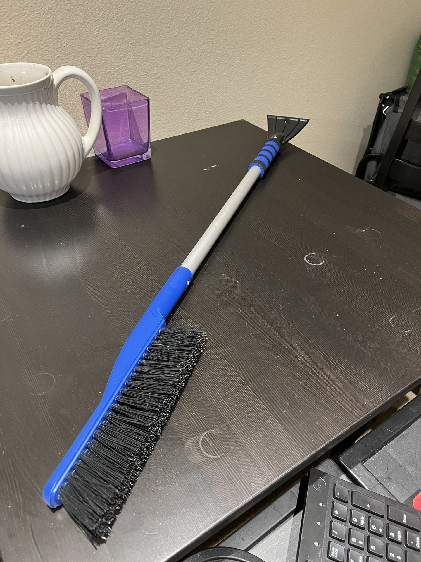 Snow brush and scraper for car windshield