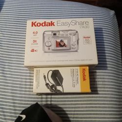 Kodak EasyShare Camera Cx7430 & AC adapter 