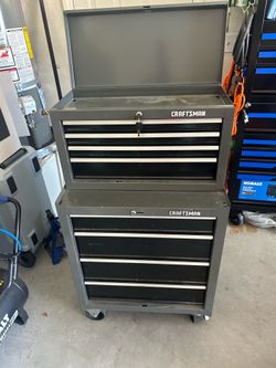 Craftsman Rolling Tool Box