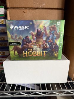 Magic: The Gathering The Hobbit Gift Bundle