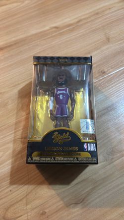 LeBron James Gold Premium Vinyl figure