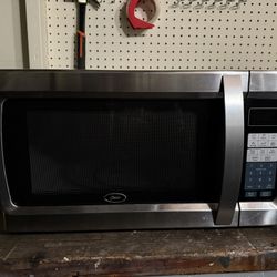 Oster Microwave 