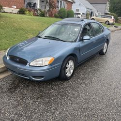 2006 Ford Taurus