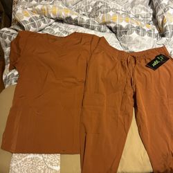 Nursing Scrubs 