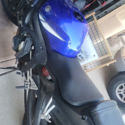 2004 Yamaha YZF R6