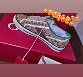 shoes talla 7 7.5 mujer